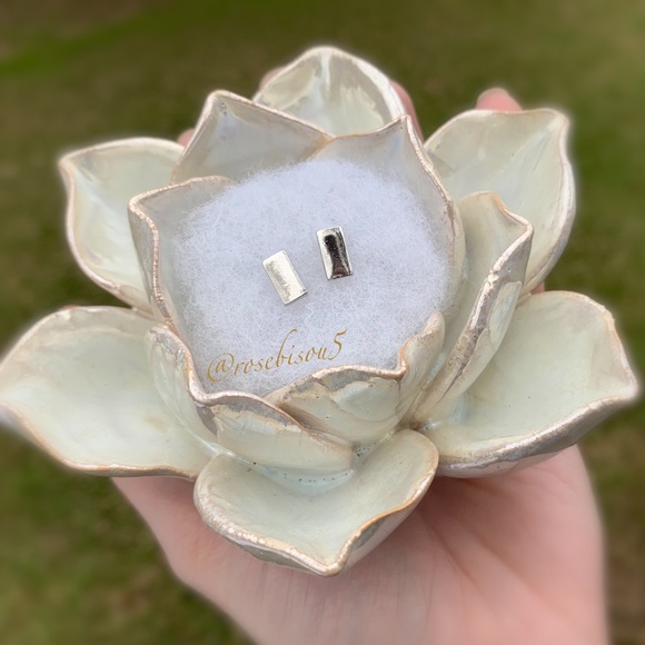 RoseBisou5 | 5PinkKisses Jewelry - 📏🆕Minimalist Silver Wide Bar Stud Earrings